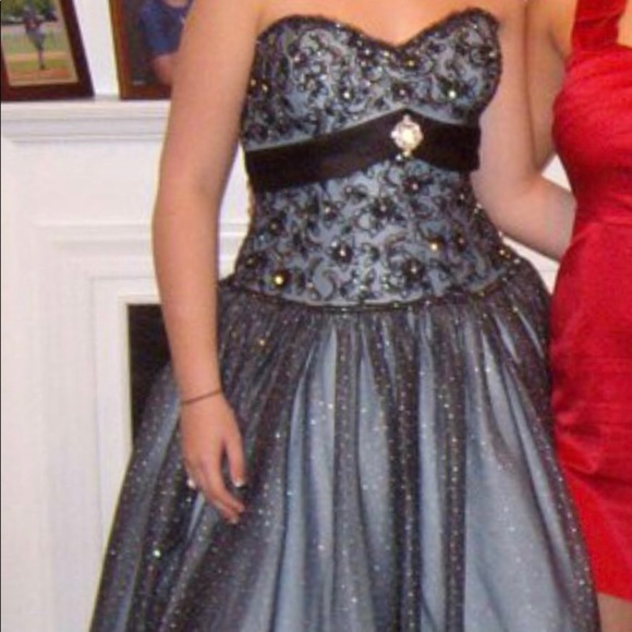 Blue And Black Ballgown - Picture 2 of 3